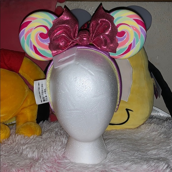 Disney Candy Lollipop Ears - Picture 2 of 5